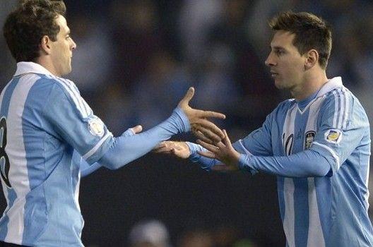  门兴中场核心伤退无碍，替补球员挺身而出担重任  