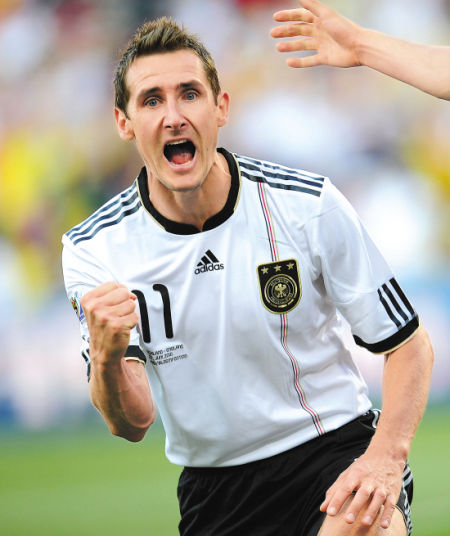  乌迪内斯，老将发威，续写传奇  