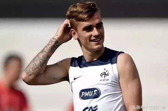  法兰克福前锋领跑射手榜，续约谈判取得进展  